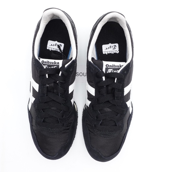 NEW Onitsuka Tiger Serrano Suede Sneakers D109L-9001 Black/White - Picture 4 of 7